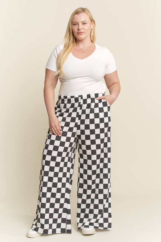 PLUS SIZE CHECKERED PANTS