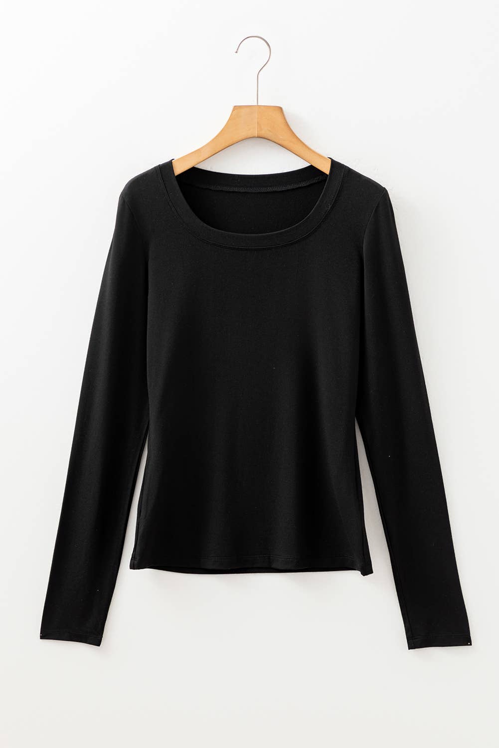 Long Sleeve Round Neck Fitted Top