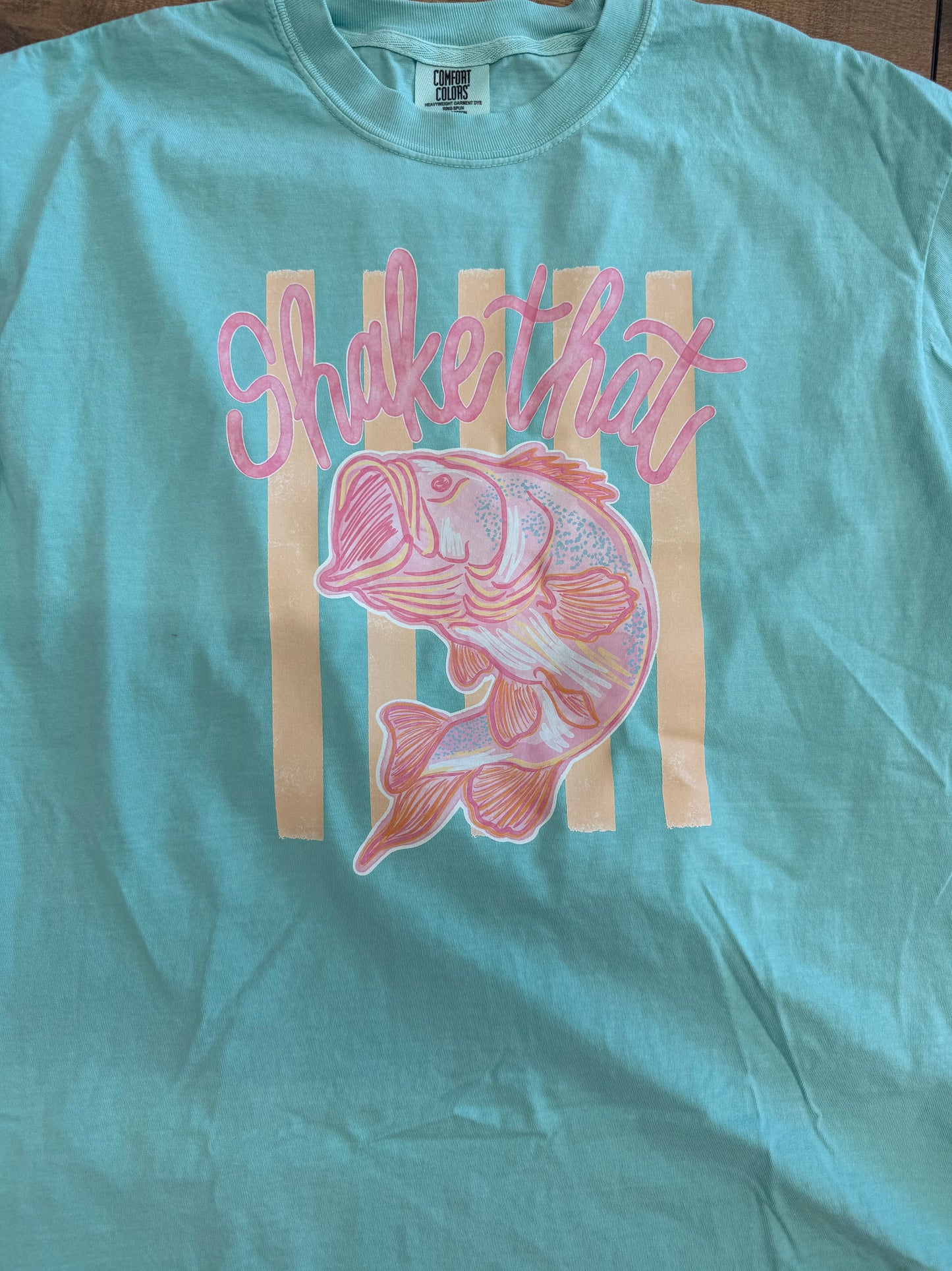 "Shake That" Bass T-Shirt