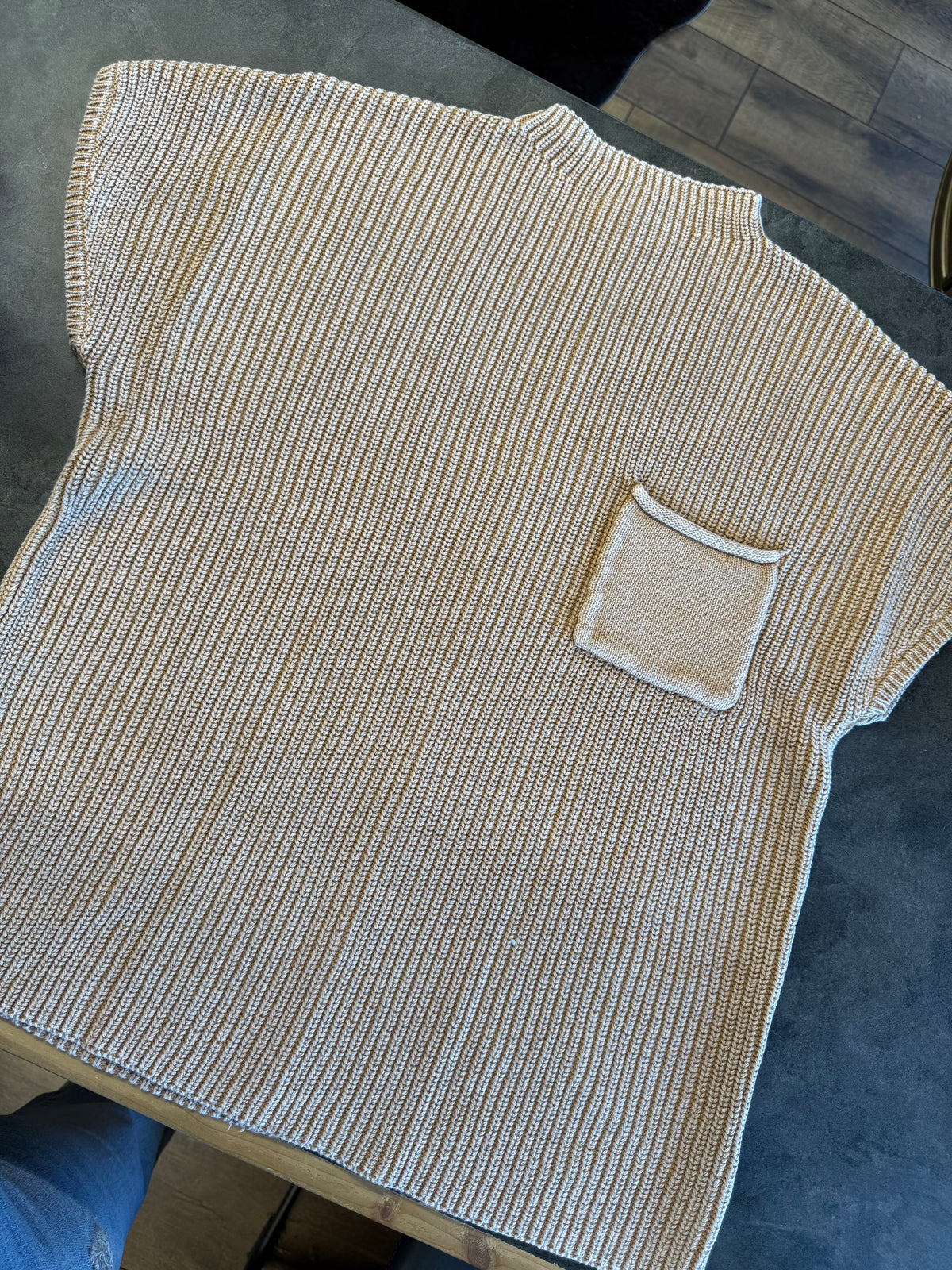S.Sleeve Sweater w/Pocket