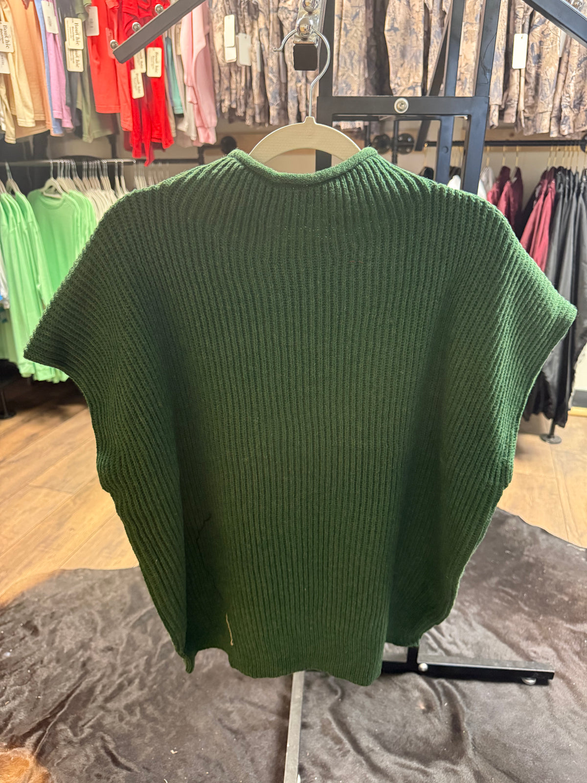 Short Sleeve Mockneck Sweater